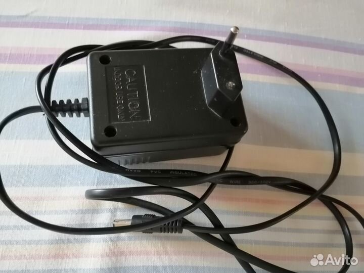 Синтезатор denn dek890