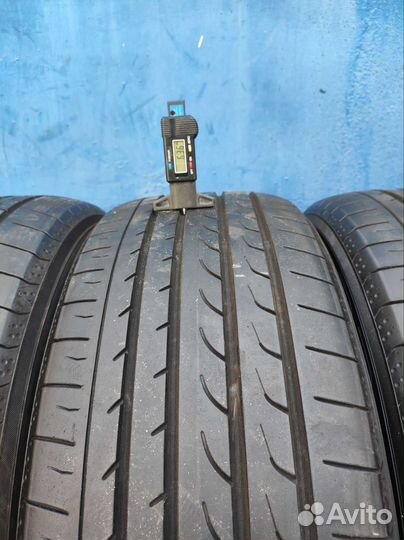 Yokohama BluEarth RV-02 225/55 R18