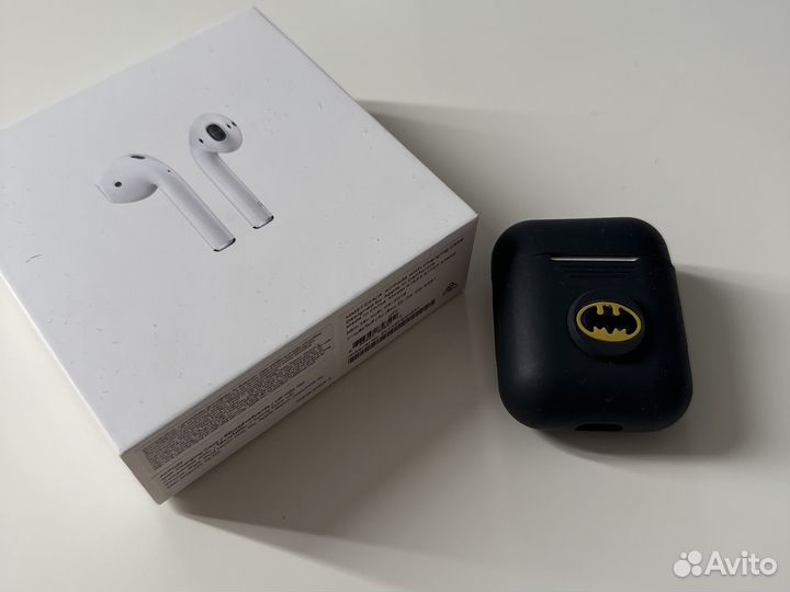Беспроводные наушники apple airpods 1