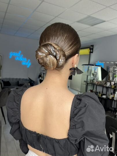 Макияж и прически