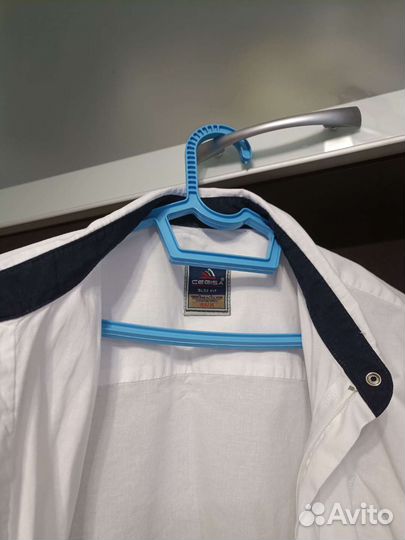 Рубашка белая на молнии