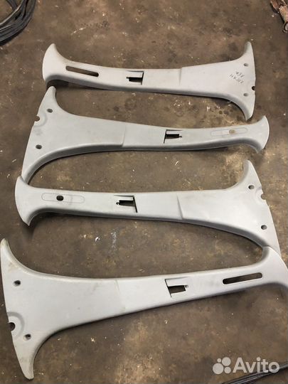 Накладка средней стойки на renault logan