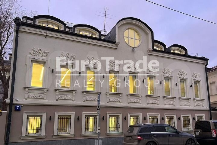 Продам торговое помещение, 951 м²