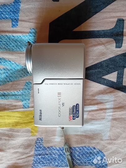 Цифровая фотокамера Nicon CoolPix S10