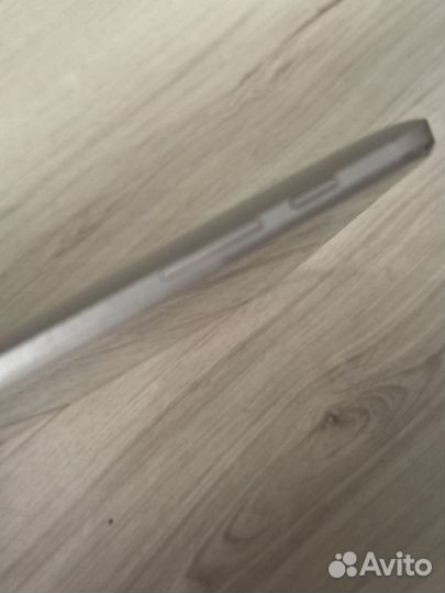 Планшет iconbit