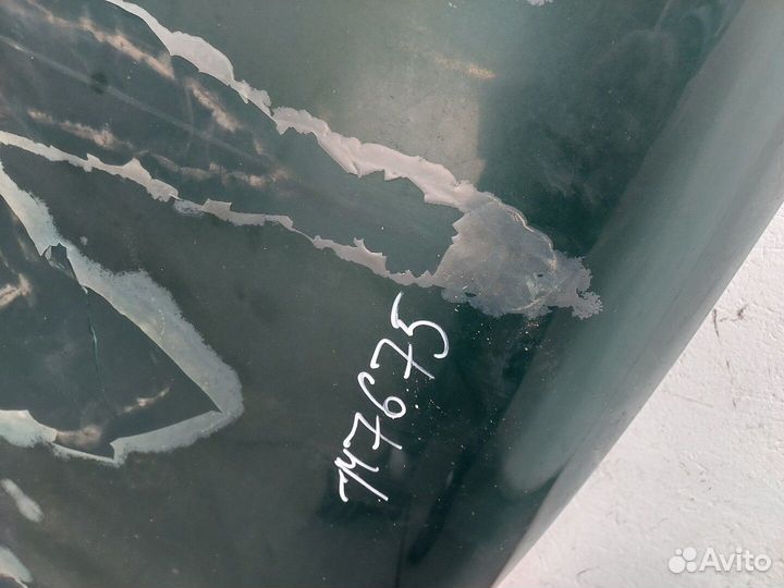 Капот Ford Maverick, 2002