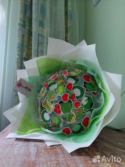 Детский яркий букет с любимыми персонажами