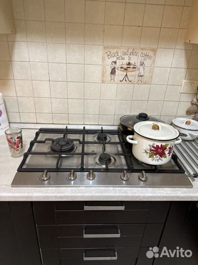 Кухонная гарнитура