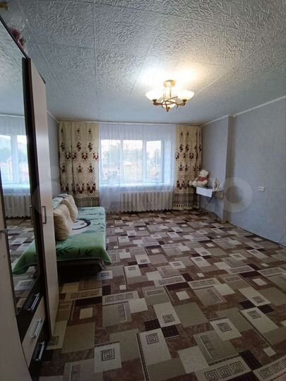 1-к. квартира, 37 м², 1/9 эт.