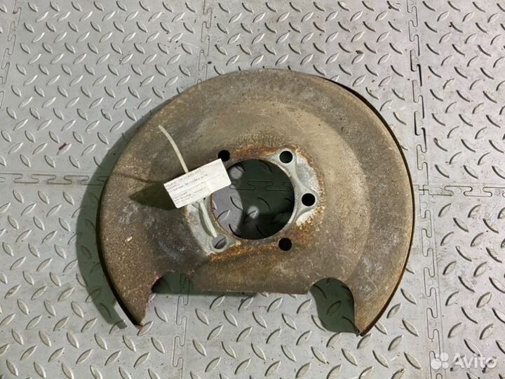 Пыльник тормозного диска задний Mitsubishi Asx GA