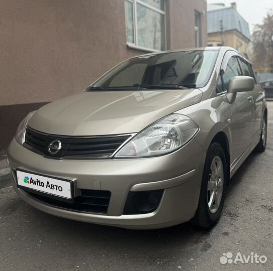 Nissan Tiida 1.6 AT, 2011, 130 100 км