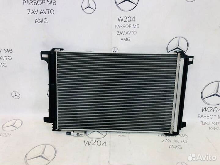 Радиатор кондиционера Mercedes W204 W212 W207 Glk