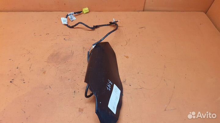 Подушка безопасности боковая передняя правая Ford