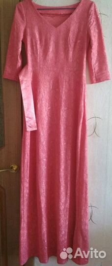 Платье, р.42