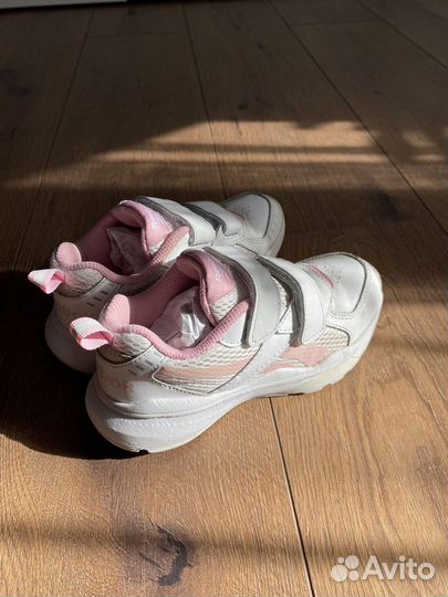 Кроссовки для девочки 30 размер