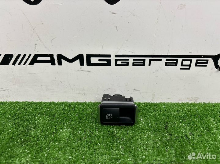 Кнопка фаркопа Mercedes-Benz Gle-Class W166 OM642