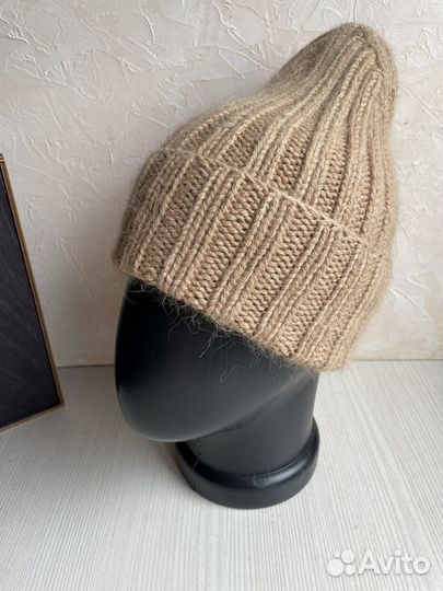 Шапка женская вязаная