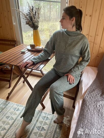 Костюм женский теплый трикотажный