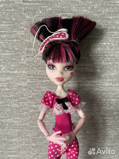 Кукла Монстер Хай Дракулаура