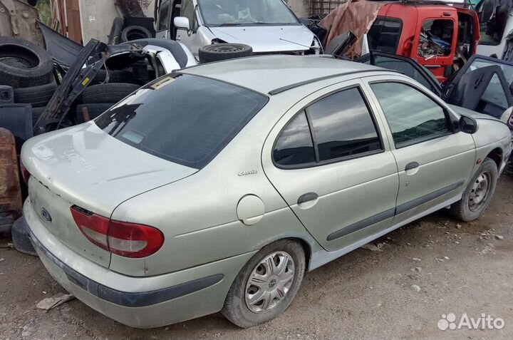 Кузов по частям Renault Megan 1 2000 16V1,4