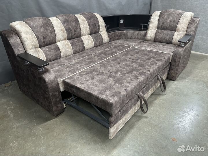 Угловой диван новый