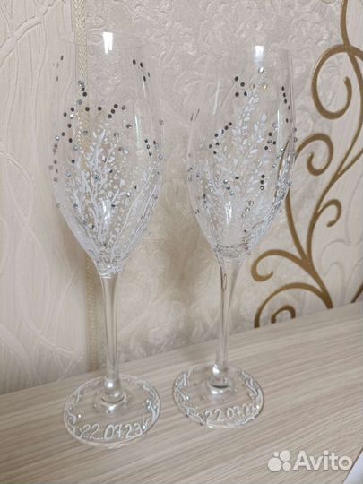 Свадебные бокалы
