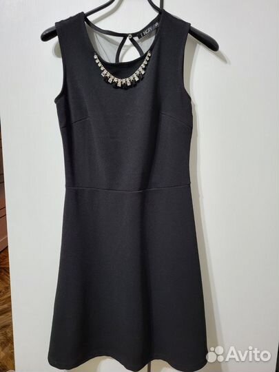 Платья 42 разные