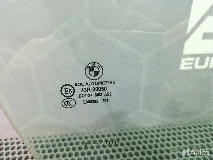 Стекло двери передней правой 7182110 BMW 5 F10/F11/GT F07