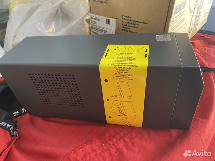 Продаю ибп SMART UPS SC 4201