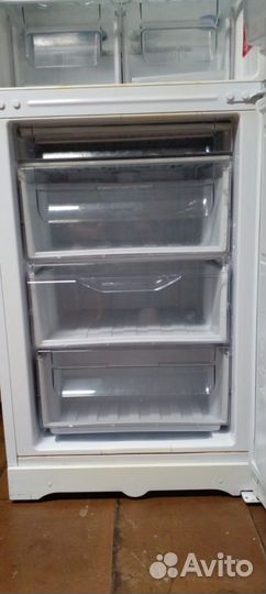 Холодильник витрина бу
