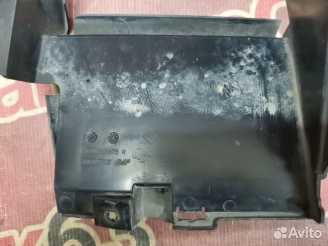 Воздуховод радиатора передний Renault Duster