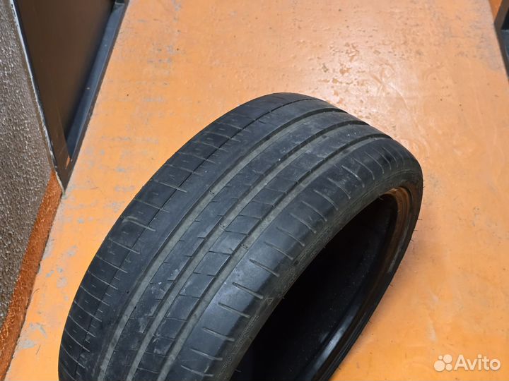 Michelin Pilot Sport 4 S 245/35 R20 95Y