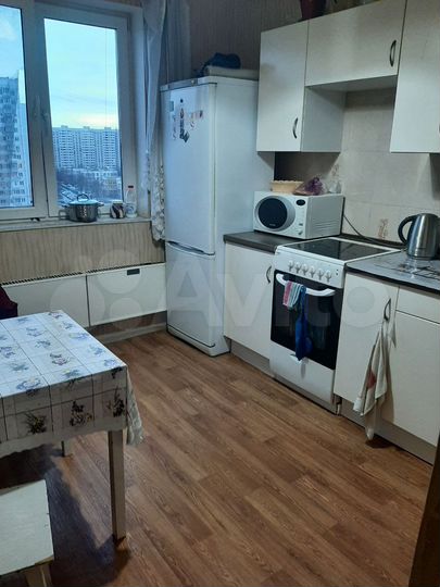 Комната 50 м² в 2-к., 11/17 эт.