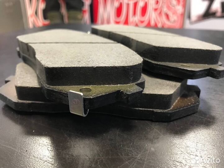 Тормозные колодки sangsin Hi-Q