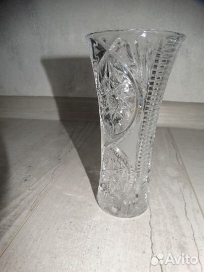 Ваза хрустальная