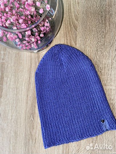 Женская шапка ручной работы