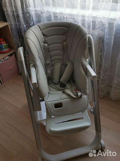 Стульчик для кормления carello