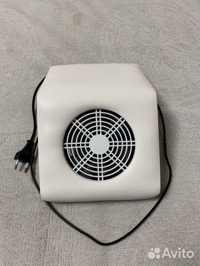 Пылесос для маникюра