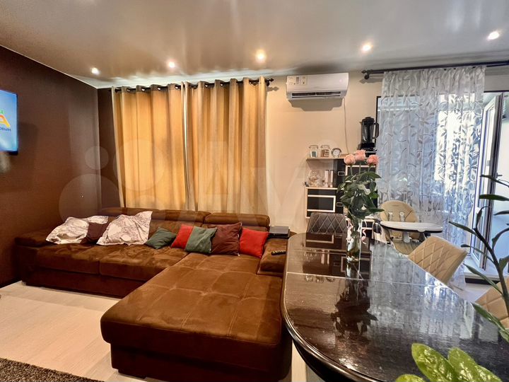 2-к. квартира, 56 м², 2/5 эт.