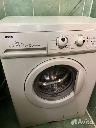 Стиральная машинка zanussi