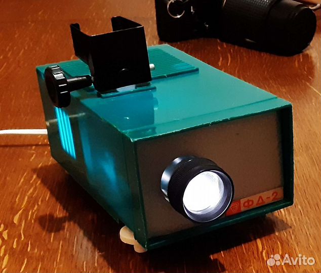 Фильмоскоп диапроектор с диафильмом проэктор слайд