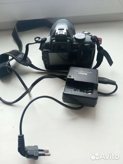 Зеркальный фотоаппарат nikon d3000