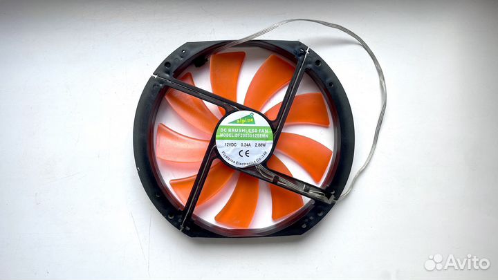 Корпусный вентилятор 120 мм / 200 мм