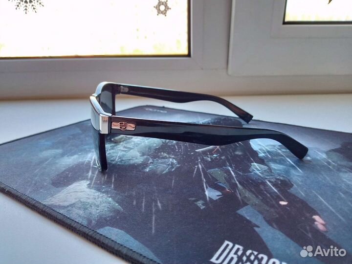 Солнцезащитные очки,с поляризацией