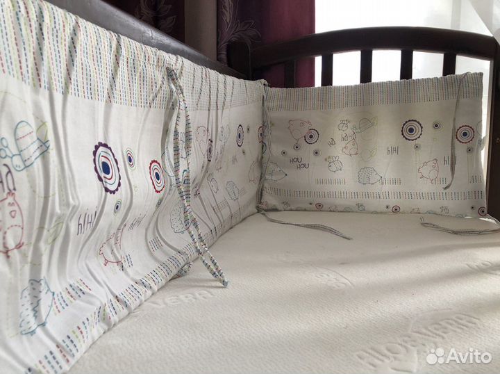 Матрасик в детскую кроватку и бортики