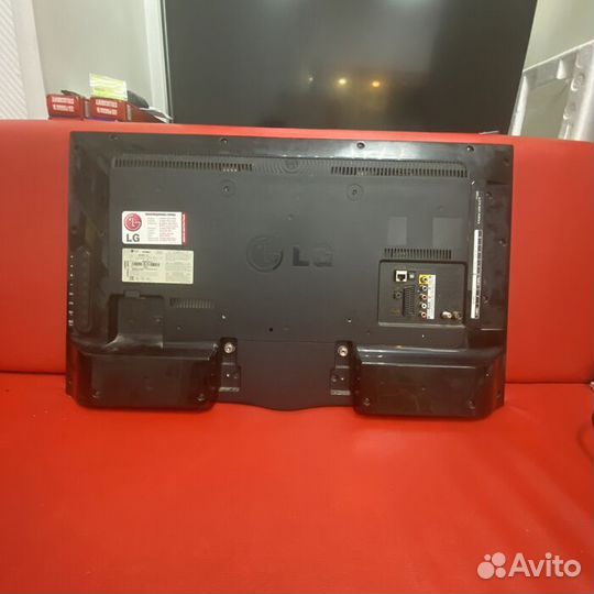 Телевизор LG 32LA662V
