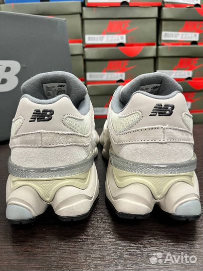 New Balance 9060 Lux. Бежевые кроссовки