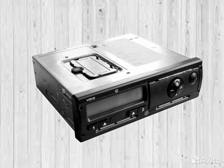 Тахограф VDO 3283 новый с нкм (под гарантию)