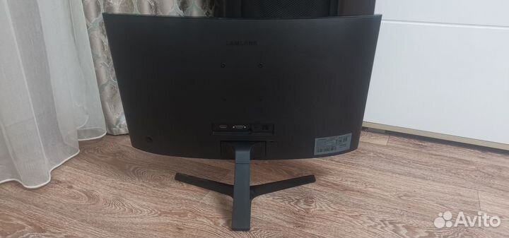 Монитор Samsung 27 Изогнутый