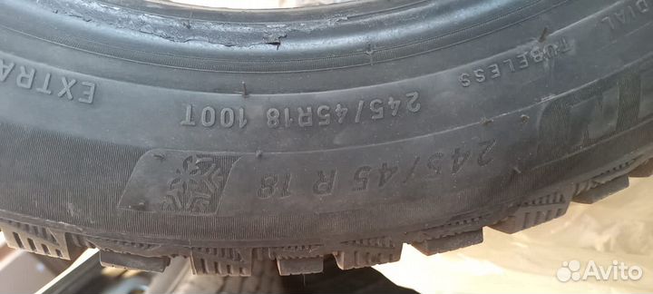 Michelin X-Ice North 4 245/45 R18 100T